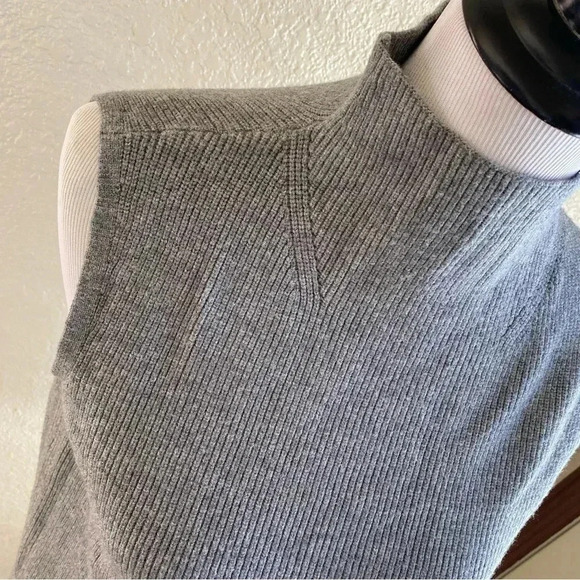 A New Day Target Sleeveless Sweater Vest Gray Knit Turtleneck Ribbed: Size Small - Picture 2 of 8